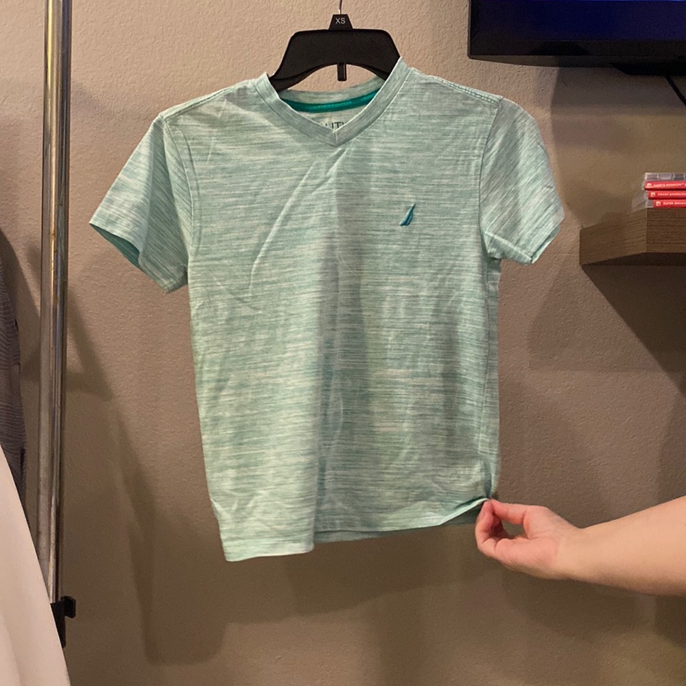 Boys green tee, size small (8)